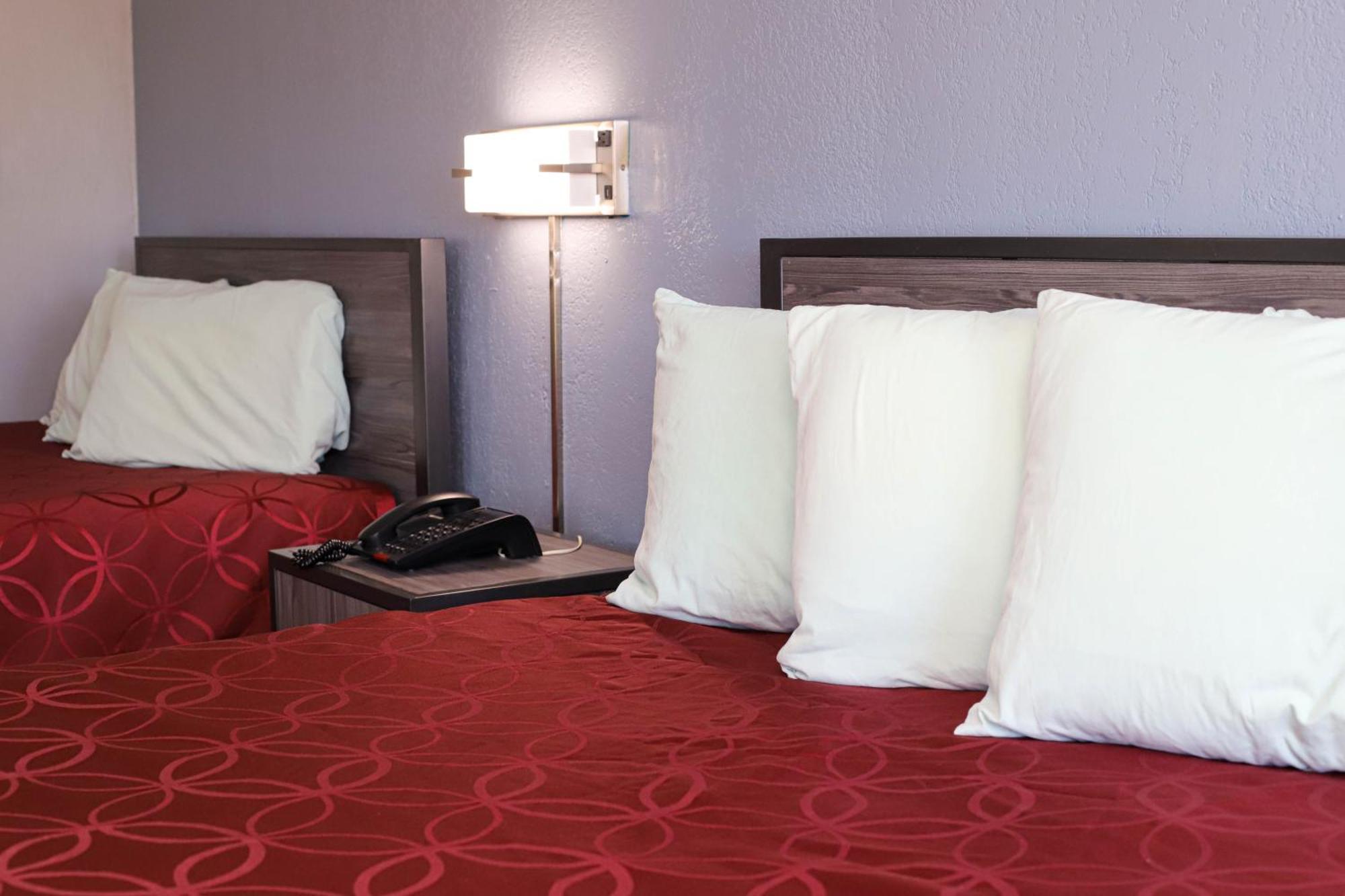 Express Inn ديورانت المظهر الخارجي الصورة